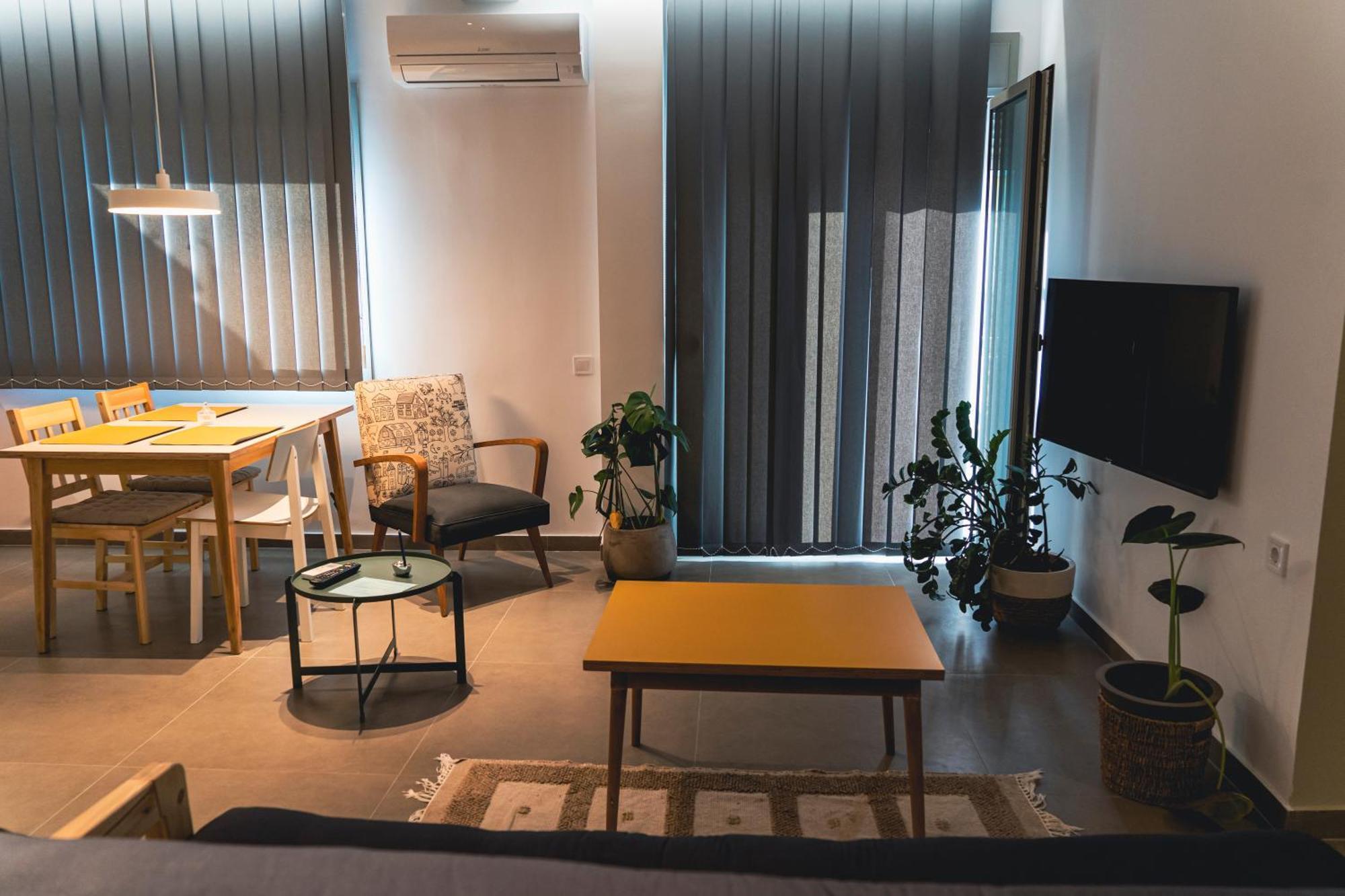 Ba & Bu Apartment 1 กาเตรินี ภายนอก รูปภาพ